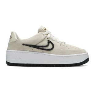 Nike Air Force 1 Sage Low Lx